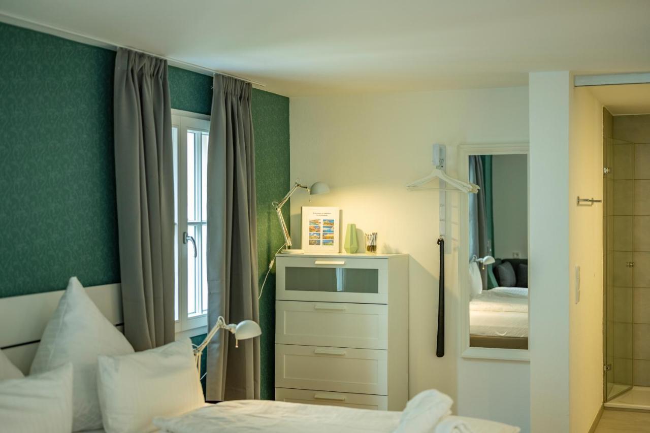 Gaestehaus Am Schlossplatz, Z. 2 Meersburg Eksteriør bilde